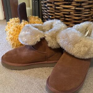 StyleCo Cozy Brown Shearling Women's Boots